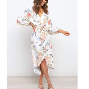 Petal and Pup Prescott dress size 6